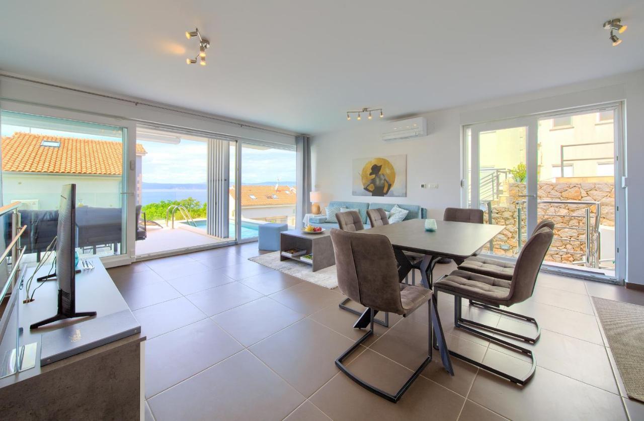Villa Solis Lacus Modern Apartment - Private Heated Pool - Smart Tv Sky X - Free Parking Njivice Esterno foto